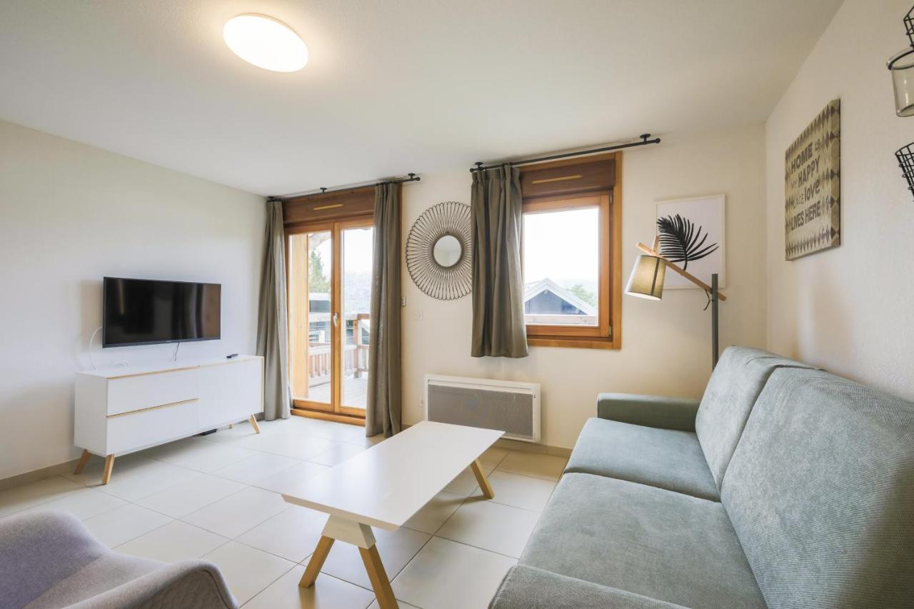 Residence Les Melezes - Maeva Home Ла Жу дю Луп Екстериор снимка